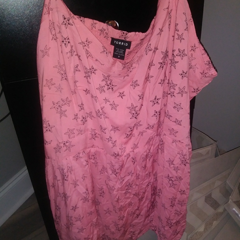 Torrid starfish pattern coral and black